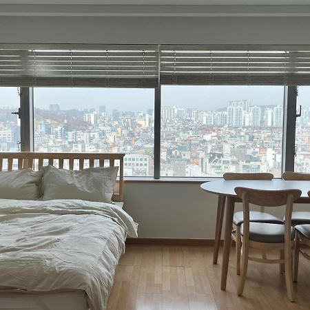 1 Minute House From Hongdae Leilighet Seoul Eksteriør bilde