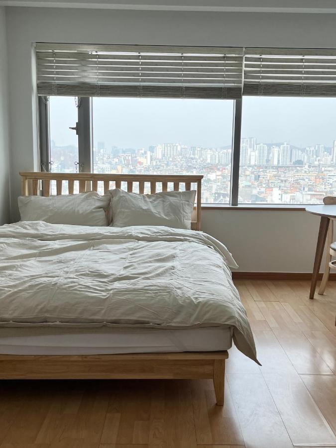 1 Minute House From Hongdae Leilighet Seoul Eksteriør bilde