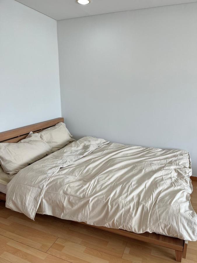 1 Minute House From Hongdae Leilighet Seoul Eksteriør bilde